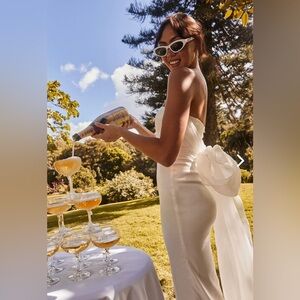 Selfie Leslie ALWAYS AND FOREVER BOW BACK MIDI DRESS WHITE medium